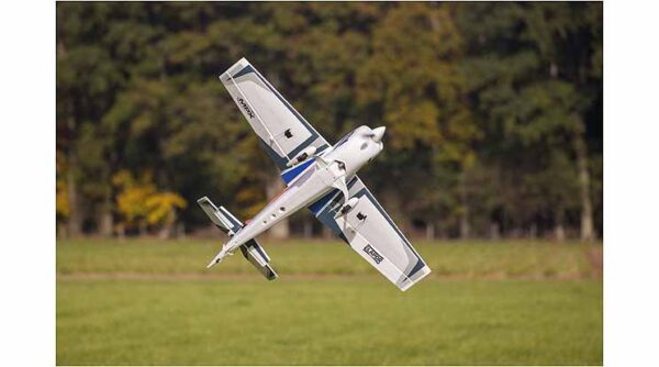 1 02114 multiplex extra330 lx 17