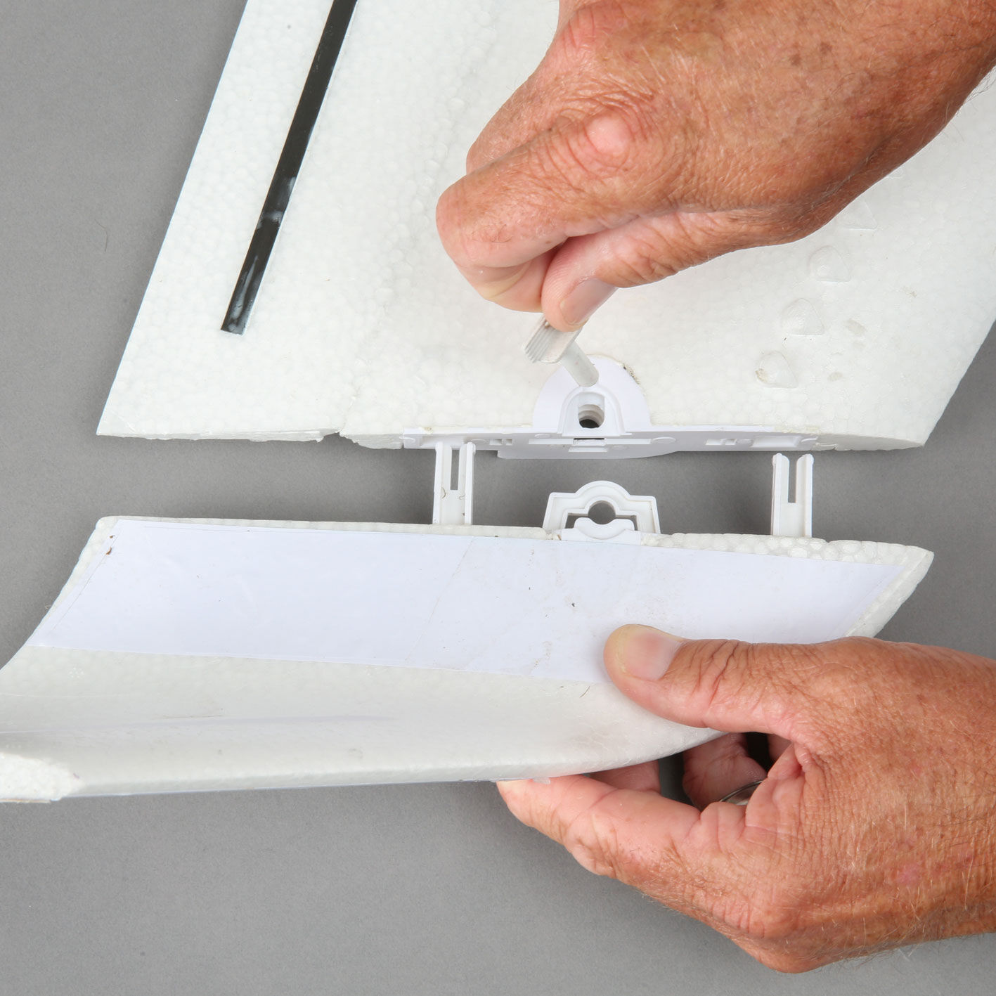 EFL111500 A09 SREKDGS6 EFL111500 A09 SREKDGS6